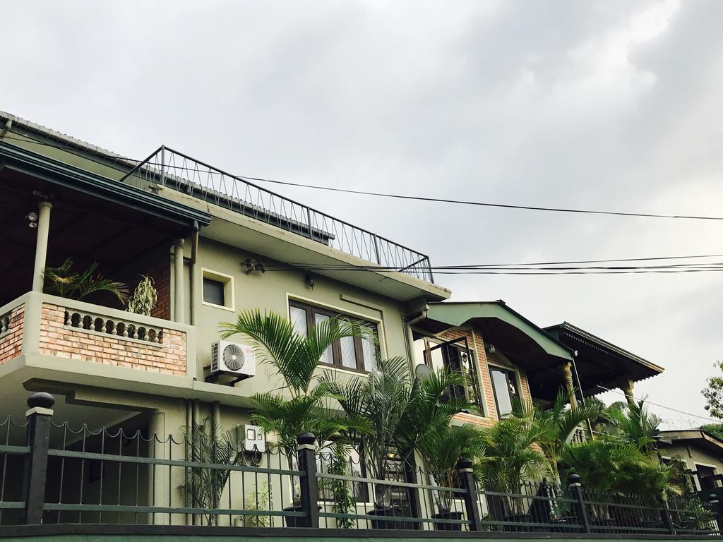 Yes Paradise Kandy Exterior foto