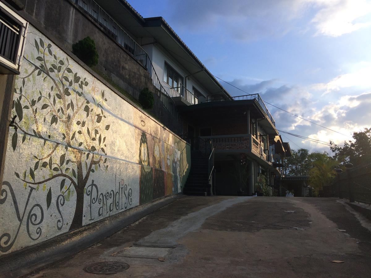 Yes Paradise Kandy Exterior foto